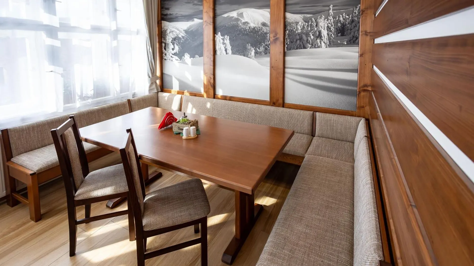 Hotel Slavie Szpindlerowy Młyn